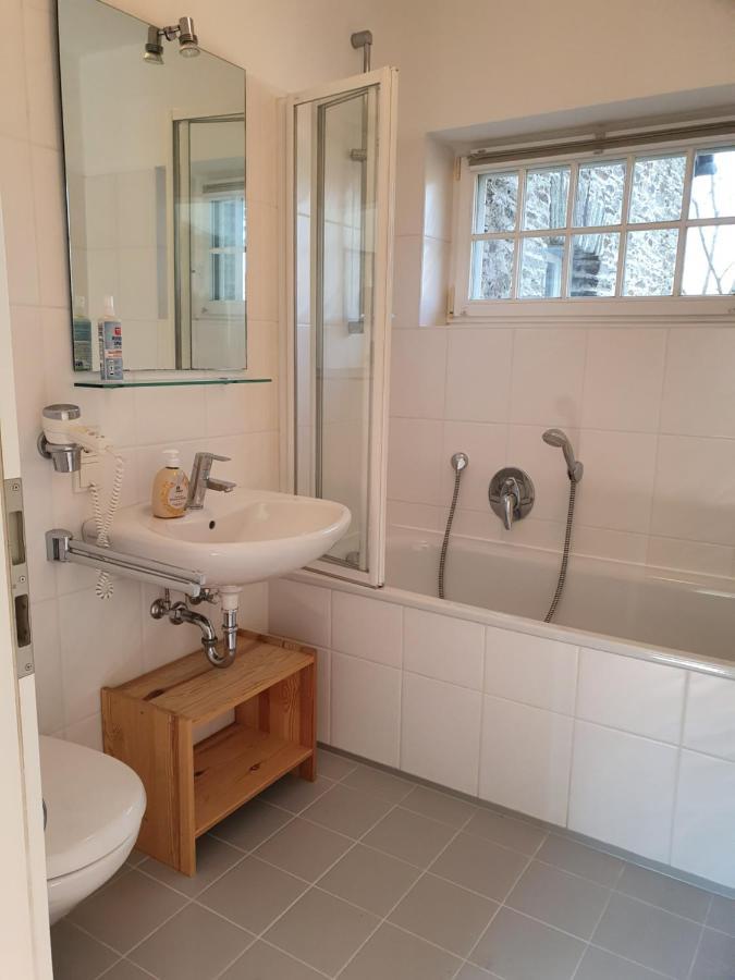 Am Burggraben Auf Der Sauerburg Apartment Sauerthal ภายนอก รูปภาพ